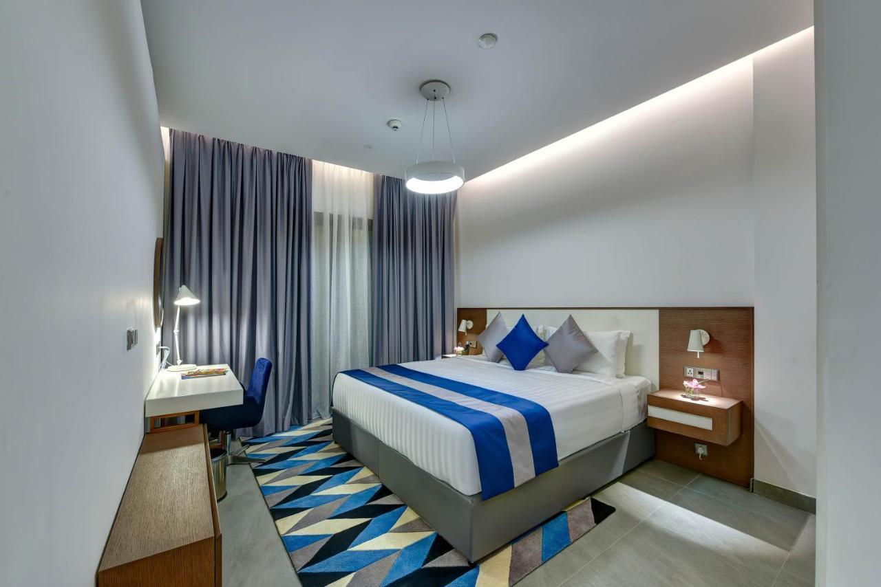 Abar Hotel Apartments Dip-1 Дубай Екстер'єр фото
